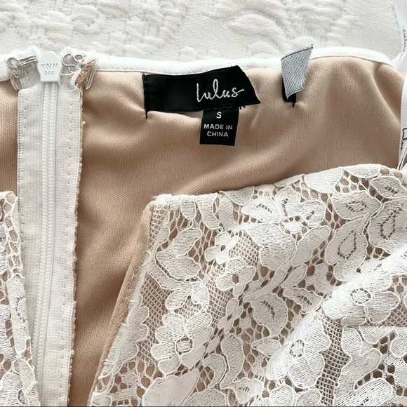 NWOT Lulus Absolutely Stunning White Lace Off-the-Shoulder Midi Dress Small - Picture 6 of 10